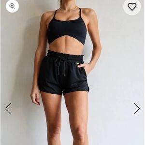 NWT CLEO HARPER COMPASS SHORT